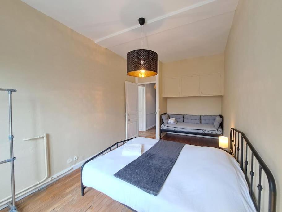 Perth, Bel Appartement Lumineux Reims Exterior photo